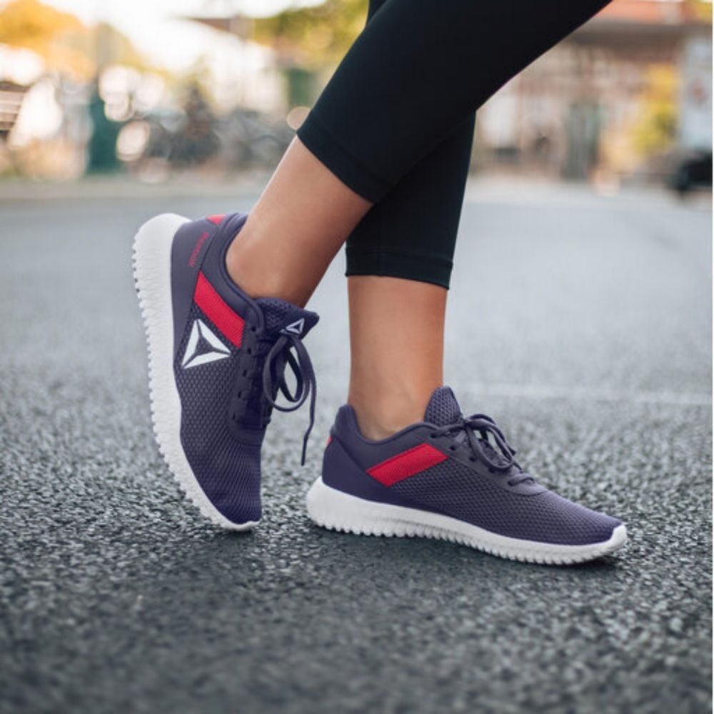 Reebok Flexagon Energy TR Women's Cross Trainer Sneakers 8 NIB Blue Pink DV6052
